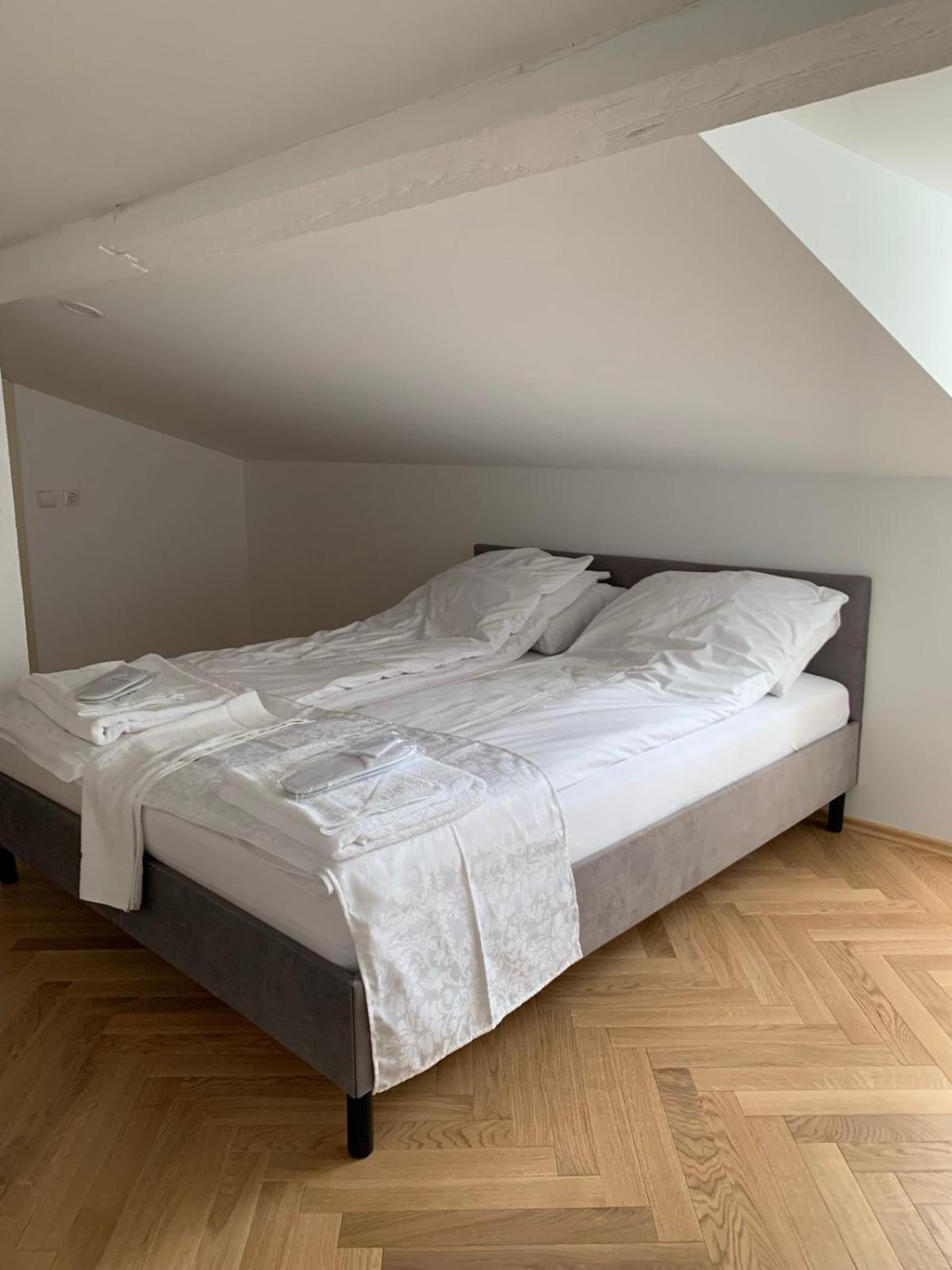 Kaunas Embassy Apartments Ngoại thất bức ảnh