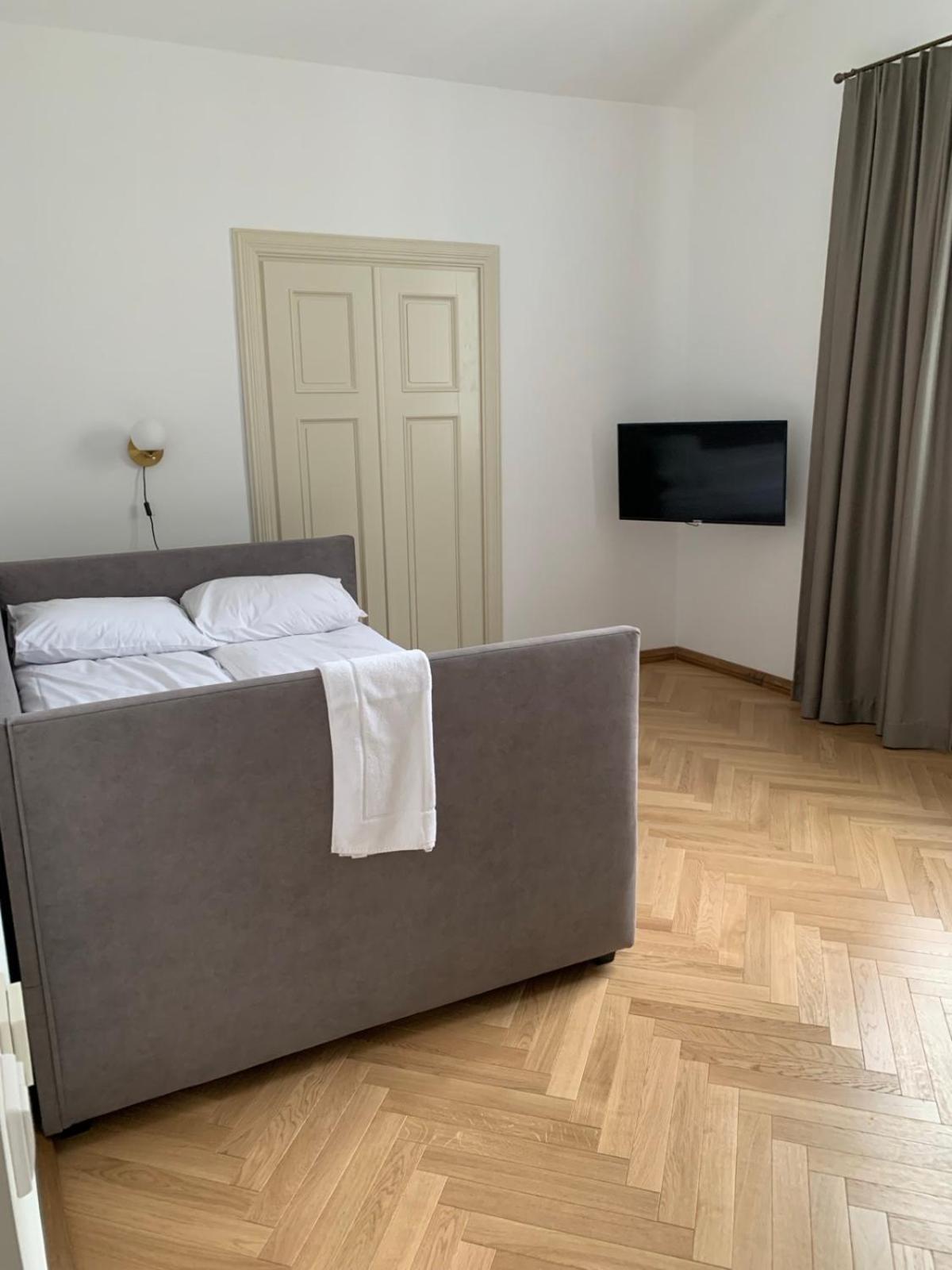 Kaunas Embassy Apartments Ngoại thất bức ảnh