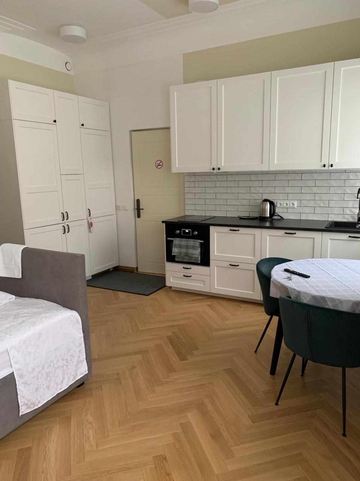Kaunas Embassy Apartments Ngoại thất bức ảnh