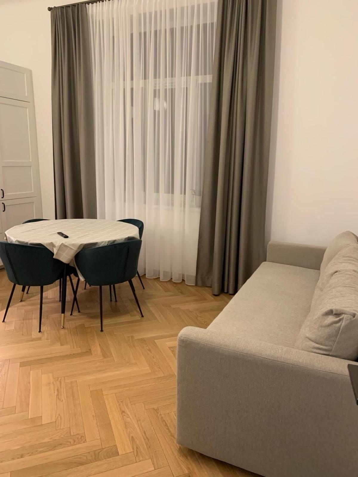 Kaunas Embassy Apartments Phòng bức ảnh